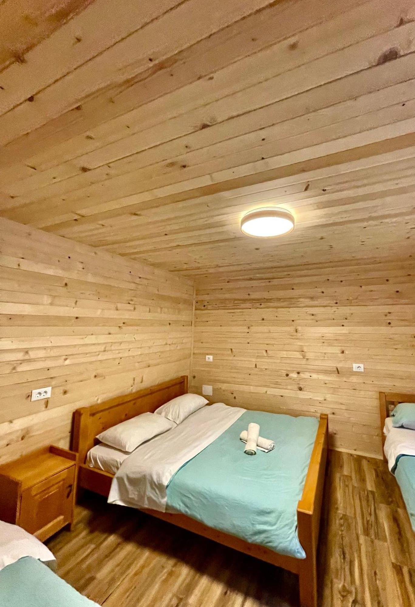Lazer Cardaku guest house Valbone Exteriér fotografie